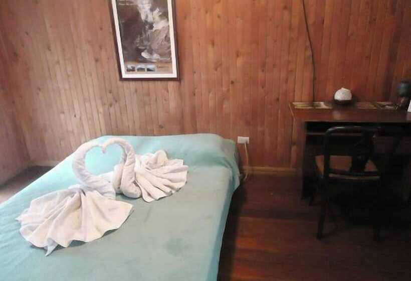 Costa Rica Love Apartments & Rooms   Hostel