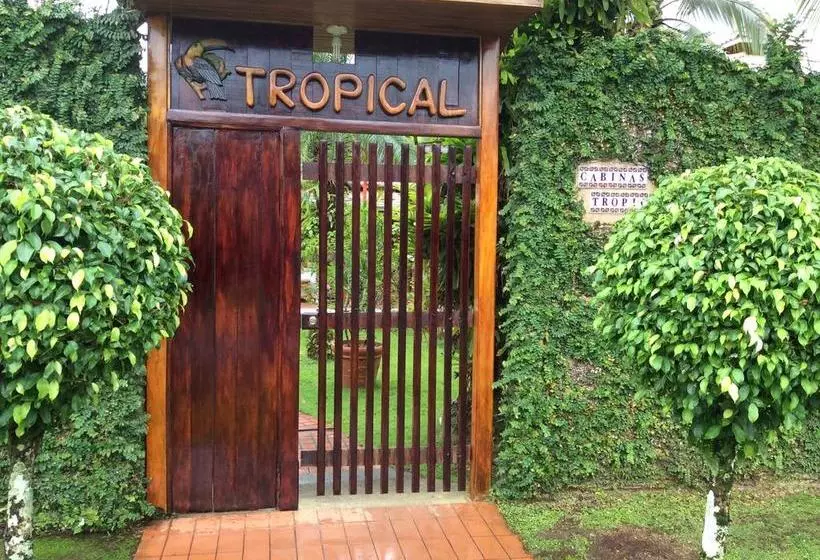 ホテル Cabinas Tropical
