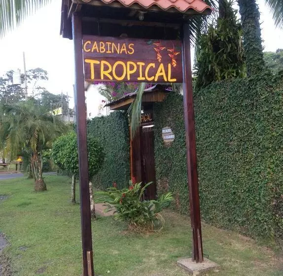 ホテル Cabinas Tropical