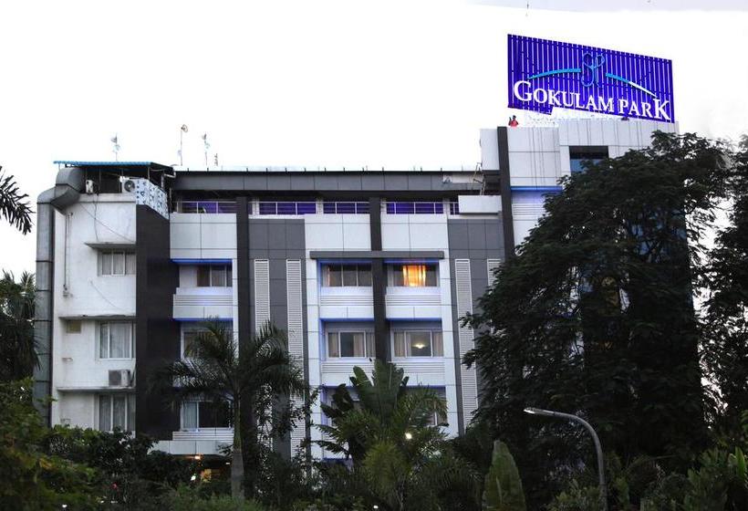 בית מלון כפרי Gokulam Park