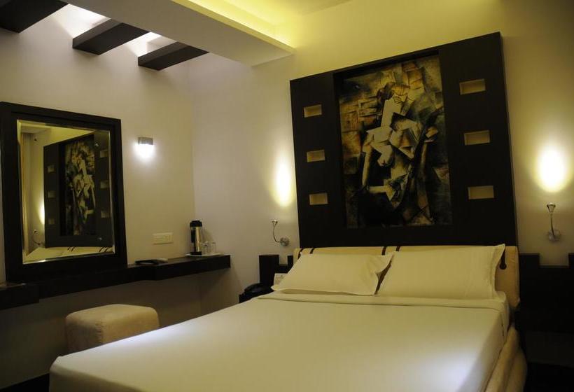 בית מלון כפרי Gokulam Park