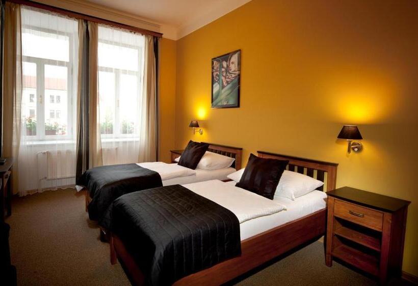 בית מלון כפרי Havel