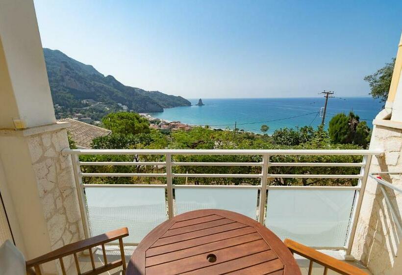 ホテル Mazis Apartments