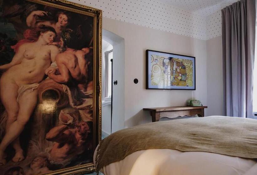 فندق Monastery Garden Bistro & Rooms