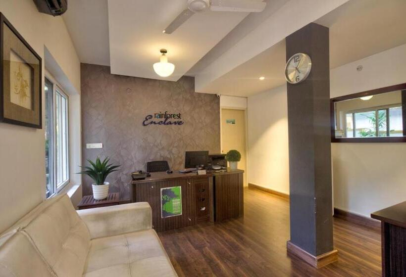 בית מלון כפרי Rainforest Enclave, Arpora   10 Mins To Baga Beach