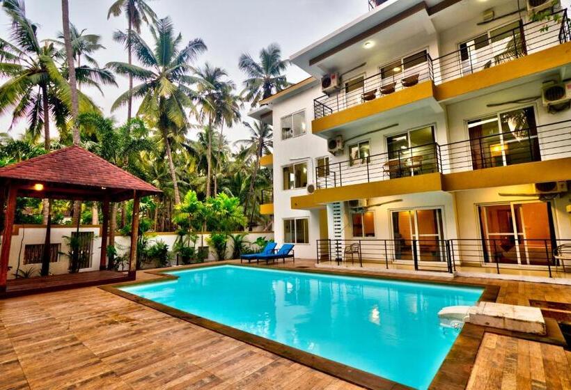 בית מלון כפרי Rainforest Enclave, Arpora   10 Mins To Baga Beach