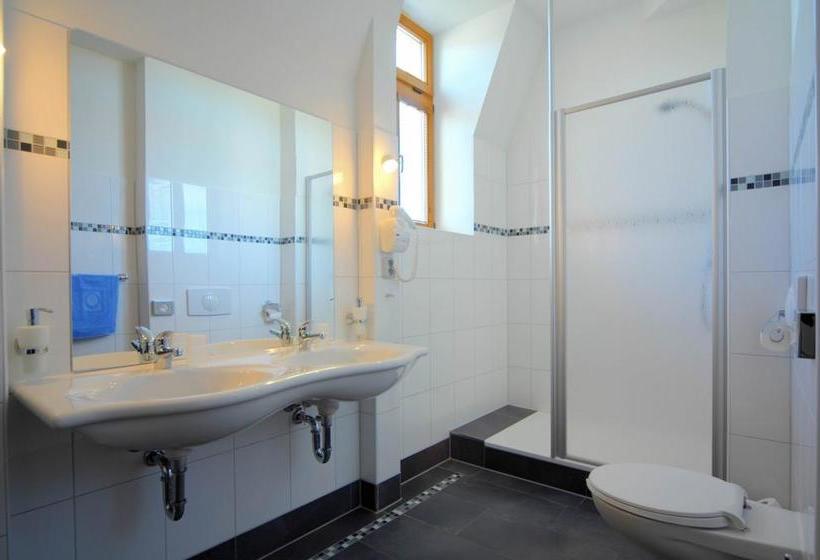 Hotelli Restaurant Atrium