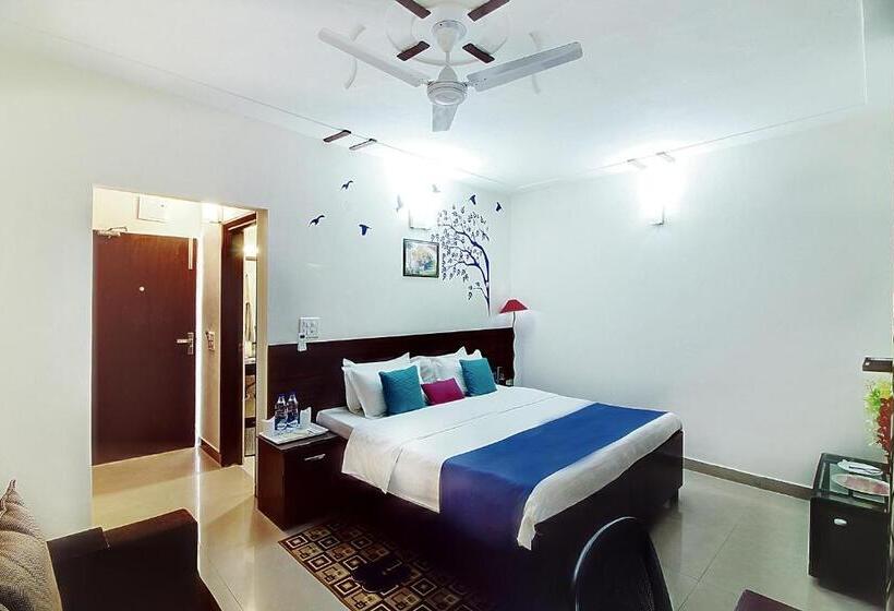 Hotell Staayz Premium Gurgaon