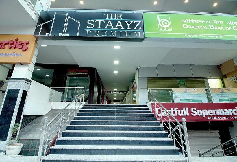 Hotell Staayz Premium Gurgaon