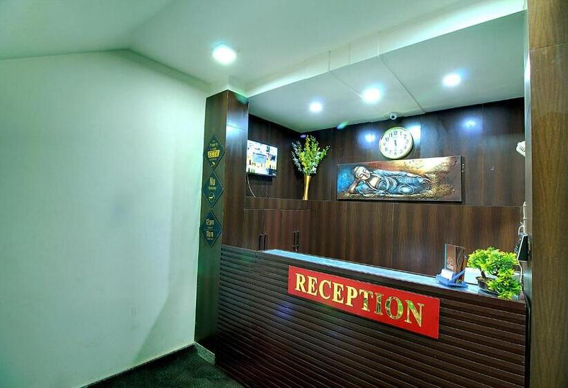 Hotell Staayz Premium Gurgaon