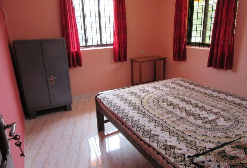 بنسيون Mandrem Beach Guest House Goa