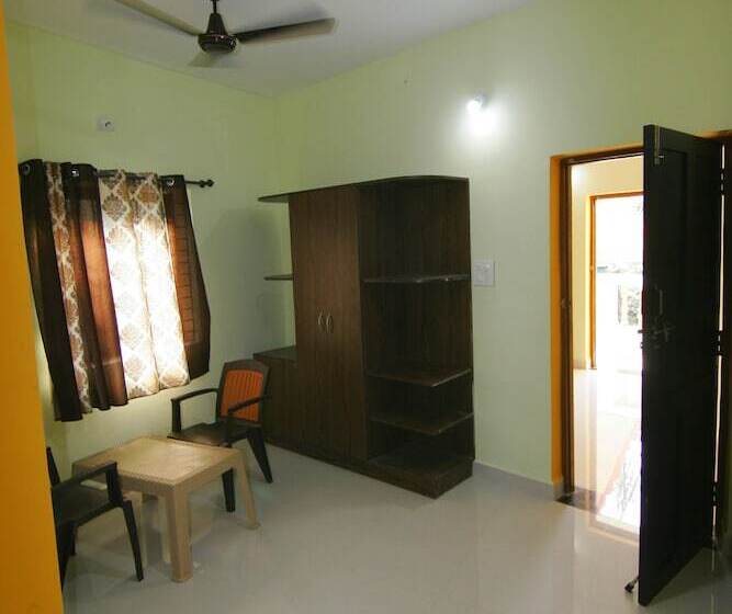 Pensionat Rudra Holidays Guest House
