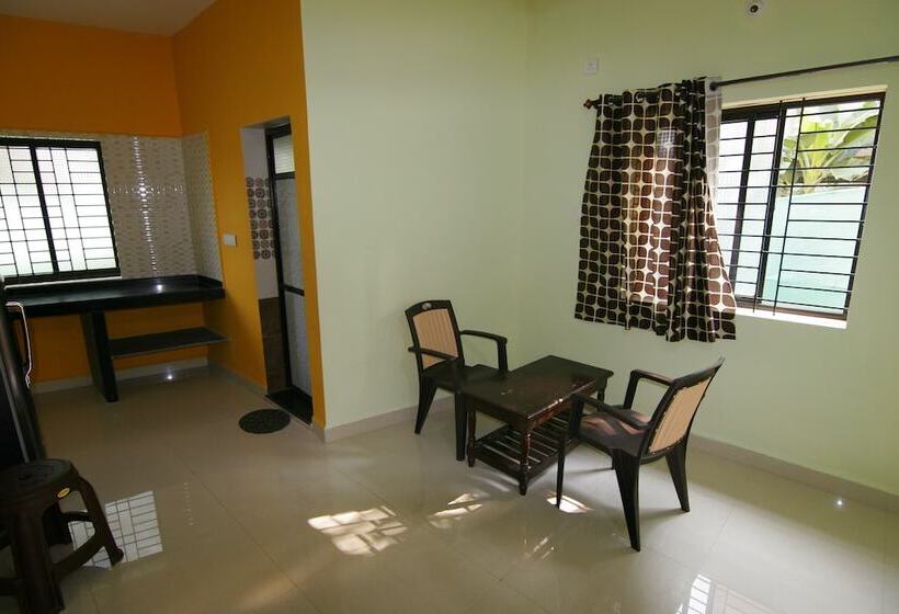 Pensionat Rudra Holidays Guest House