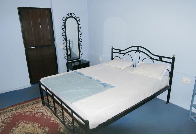 Pensionat Rudra Holidays Guest House