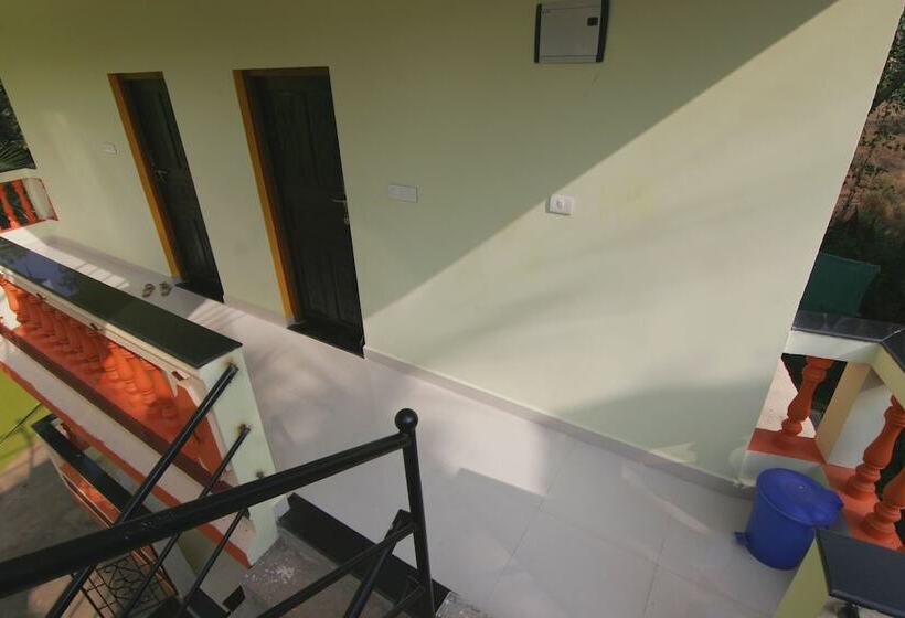 Pensionat Rudra Holidays Guest House