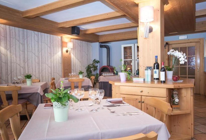 בית מלון כפרי Alpi & Golf