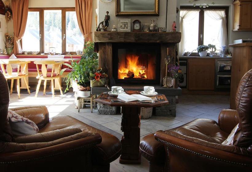 בית מלון כפרי Alpi & Golf