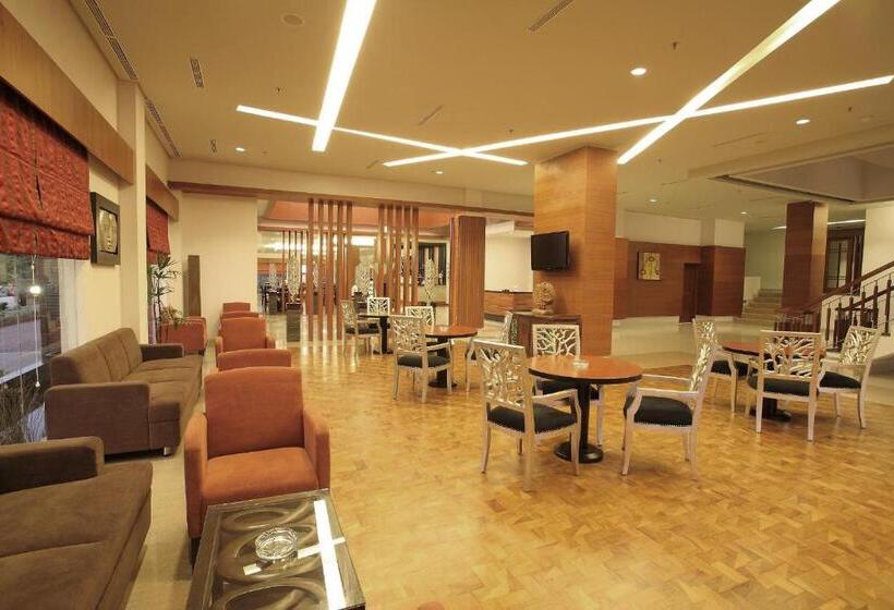 בית מלון כפרי Aston Tanjung City