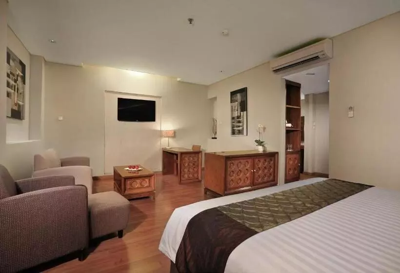 ホテル Aston Tanjung City