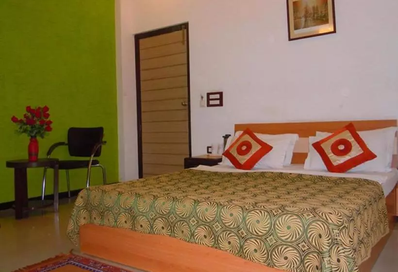 Hotel Dahleez