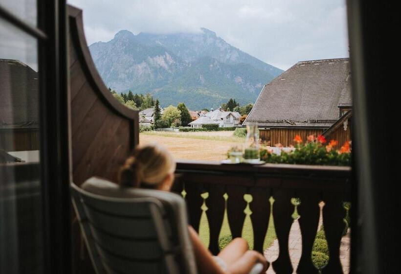 בית מלון כפרי Friesachers Aniferhof