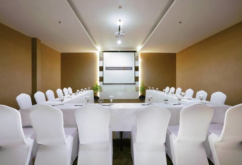 בית מלון כפרי Harper Perintis By Aston