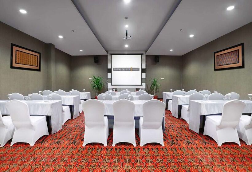 בית מלון כפרי Harper Perintis By Aston