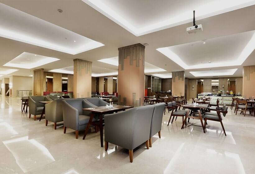 בית מלון כפרי Harper Perintis By Aston