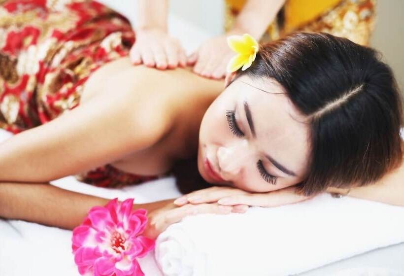 בית מלון כפרי Harper Perintis By Aston