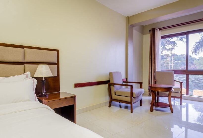 هتل Hillside Plaza