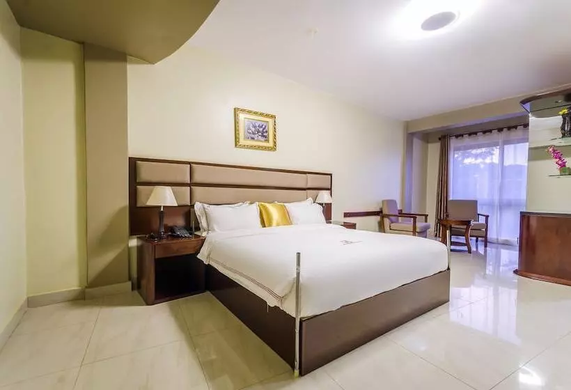 Hotel Hillside Plaza