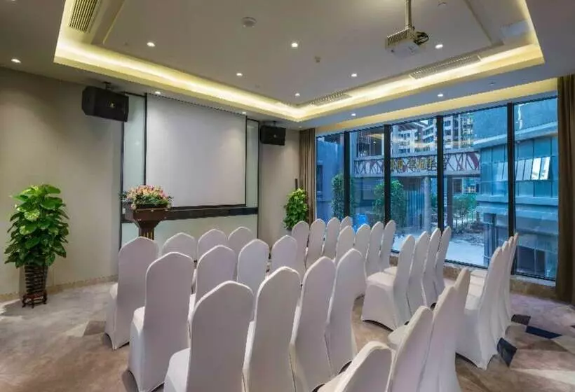 Hotelli Hilton Garden Inn Zhongshan Guzhen