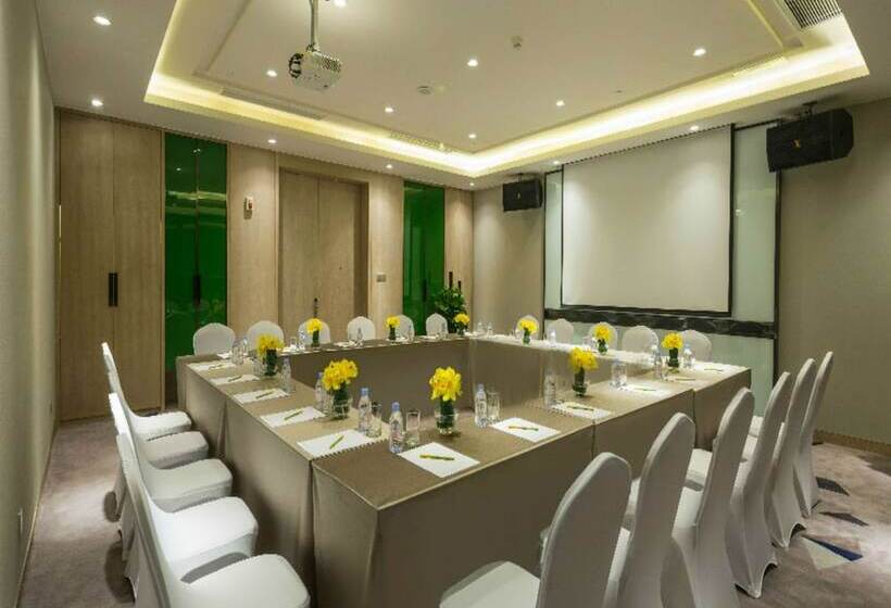 فندق Hilton Garden Inn Zhongshan Guzhen