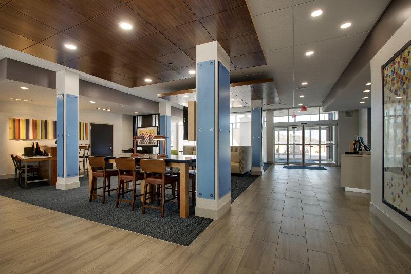هتل Holiday Inn Express & Suites Mount Vernon, An Ihg