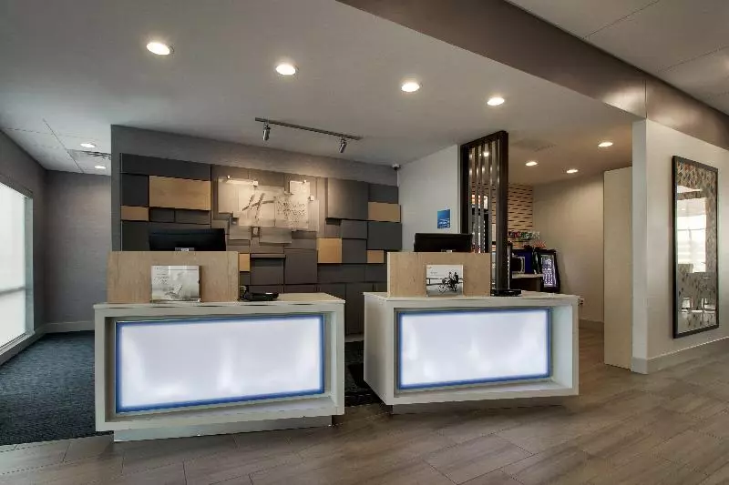 ホテル Holiday Inn Express & Suites   Mount Vernon, An Ihg