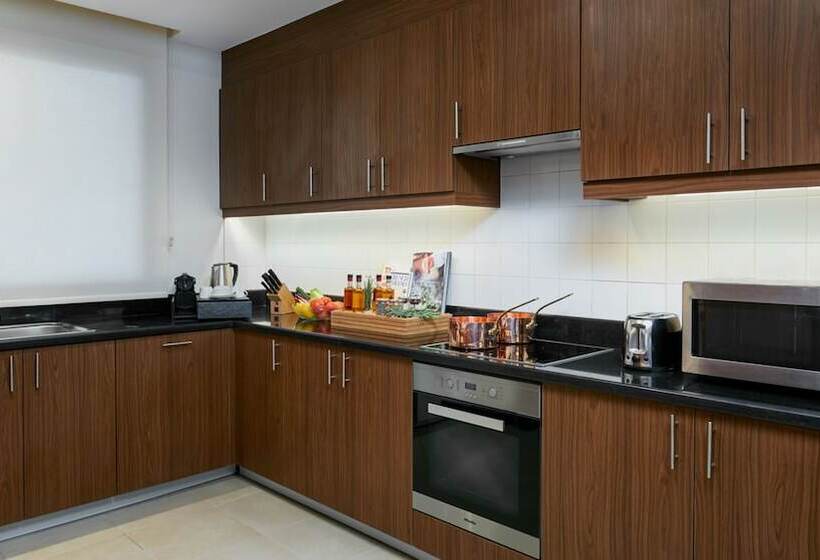 Hotel Intercontinental Doha Residences By Ihg