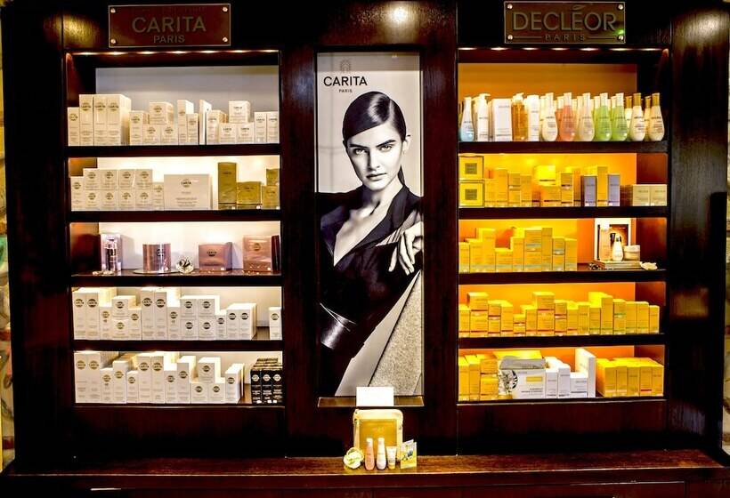 Отель Les Saules Parc & Spa   Teritoria