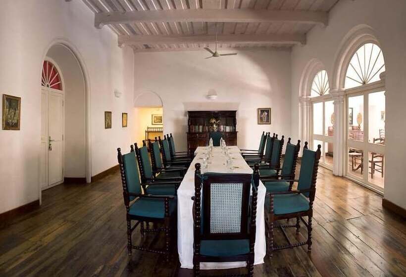 Hotel Neemrana S  Tower House