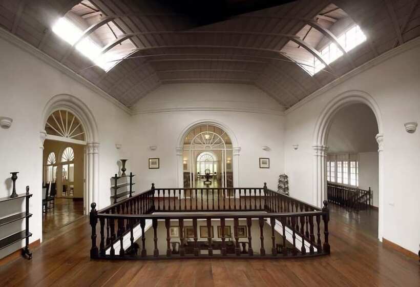 Hotel Neemrana S  Tower House