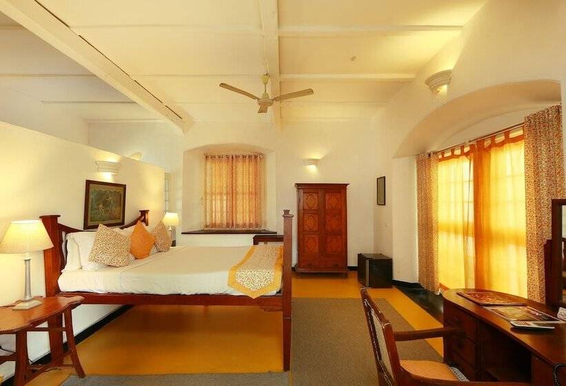 Hotel Neemrana S  Tower House