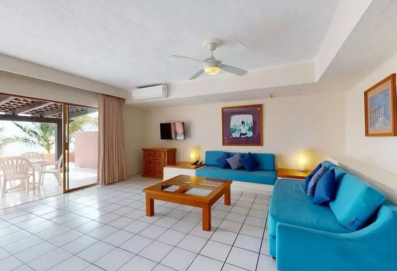 ホテル Park Royal Homestay Los Tules