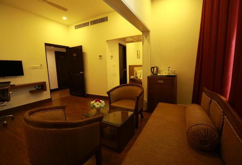 فندق Sopanam Heritage