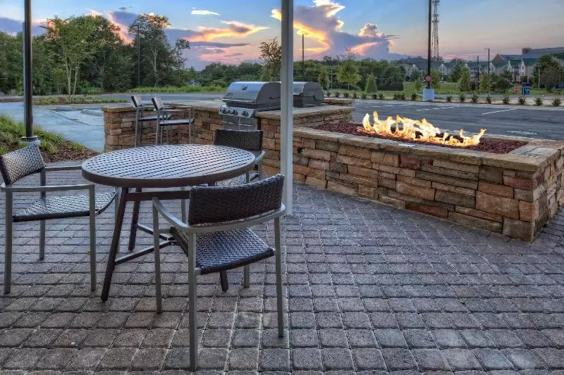 ホテル Towneplace Suites By Marriott Auburn University Area