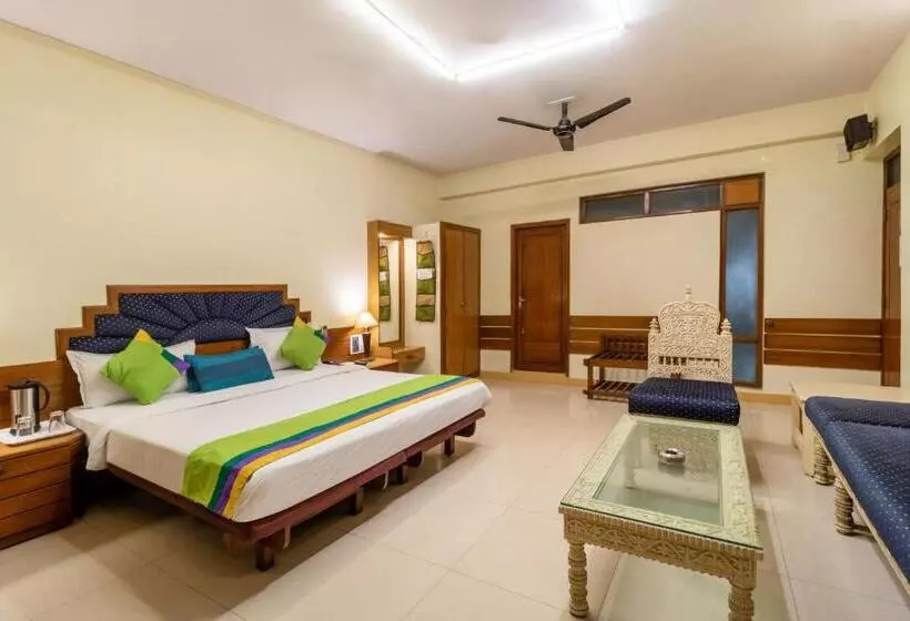 ホテル Treebo Natraj   Jaipur