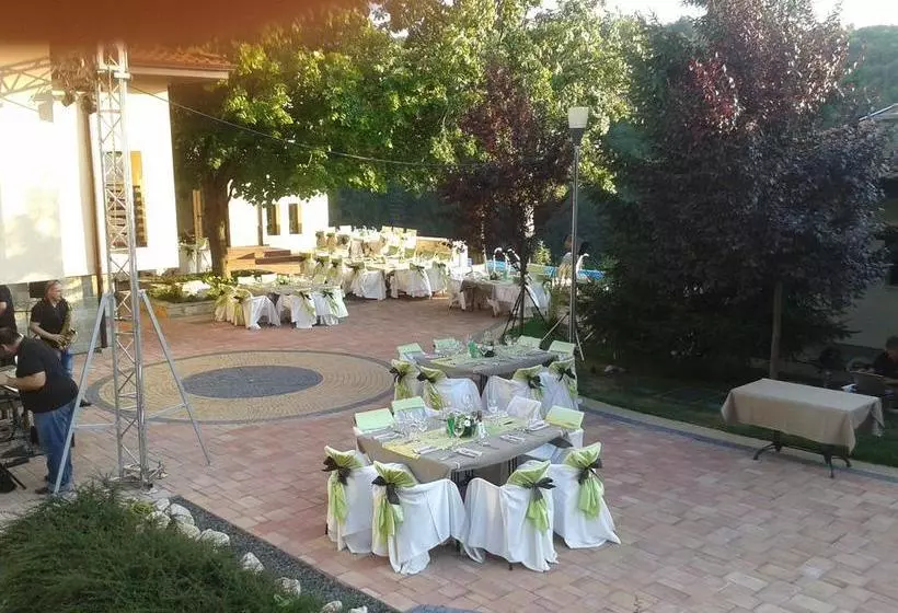 هتل Villa Kaylaka