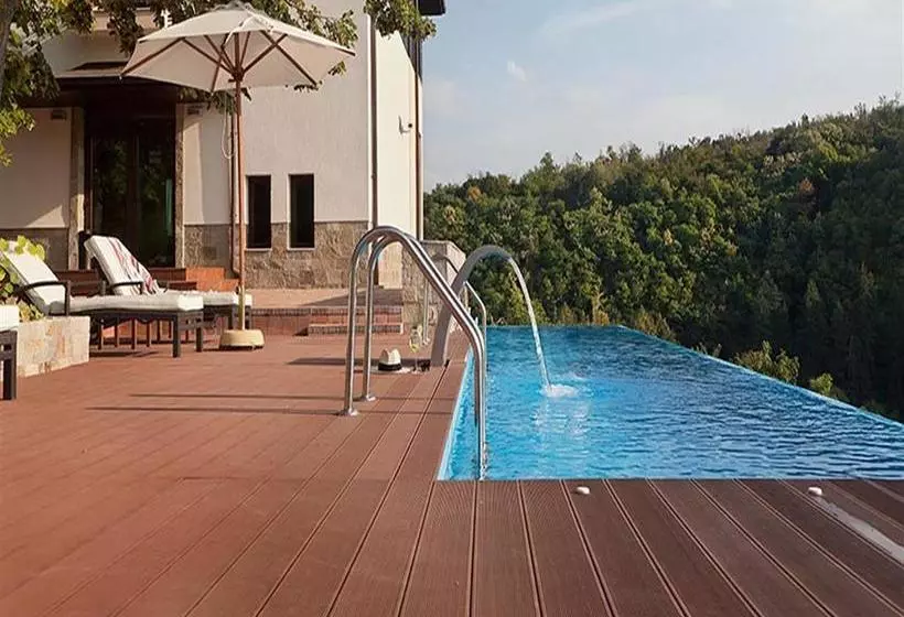 هتل Villa Kaylaka