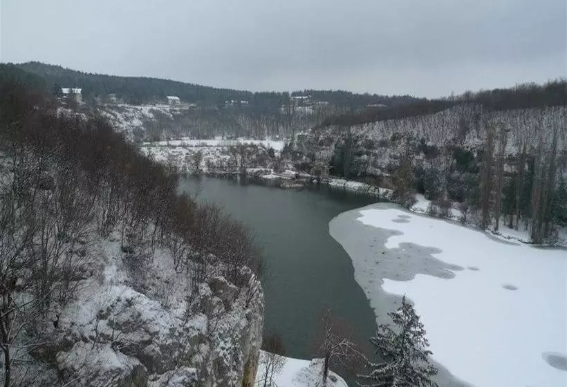 هتل Villa Kaylaka