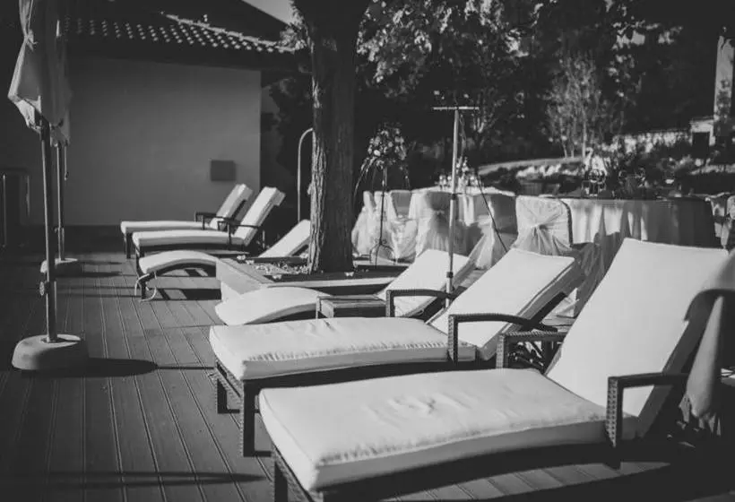 هتل Villa Kaylaka