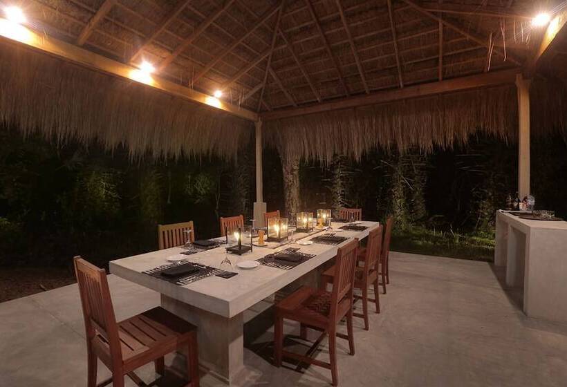 호텔 Wilpattu Safari Camp   Campground