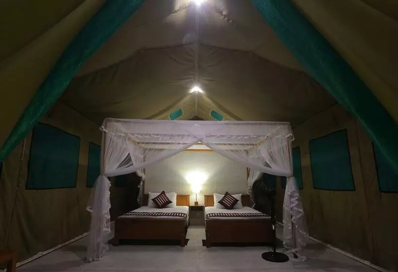 هتل Wilpattu Safari Camp   Campground